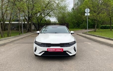 KIA K5, 2021 год, 1 650 000 рублей, 2 фотография
