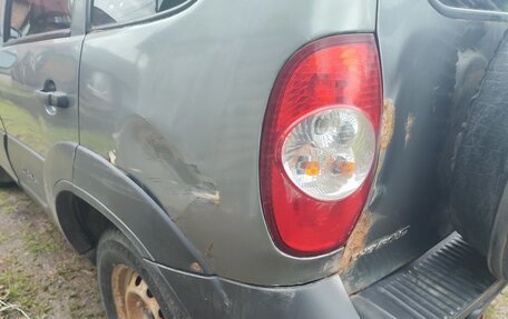 Chevrolet Niva I рестайлинг, 2011 год, 335 000 рублей, 13 фотография