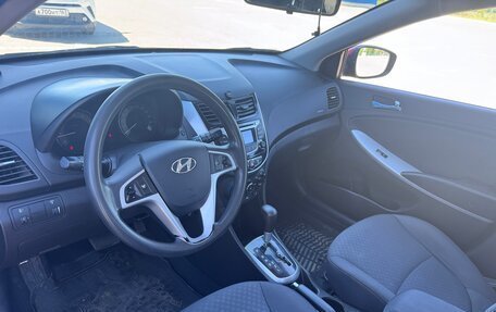 Hyundai Solaris II рестайлинг, 2013 год, 815 000 рублей, 9 фотография