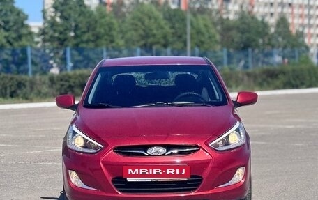 Hyundai Solaris II рестайлинг, 2013 год, 815 000 рублей, 2 фотография