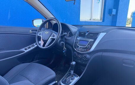 Hyundai Solaris II рестайлинг, 2013 год, 815 000 рублей, 14 фотография