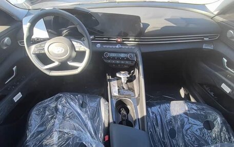 Hyundai Elantra, 2026 год, 2 070 000 рублей, 15 фотография