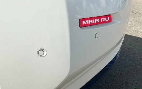 Nissan Leaf II, 2018 год, 1 550 000 рублей, 9 фотография