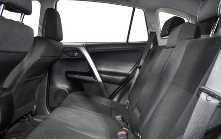 Toyota RAV4, 2016 год, 2 230 000 рублей, 12 фотография