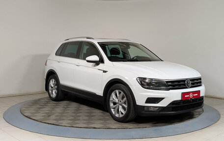 Volkswagen Tiguan II, 2020 год, 2 799 500 рублей, 2 фотография