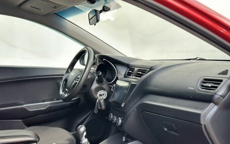 KIA Rio III рестайлинг, 2015 год, 840 000 рублей, 11 фотография