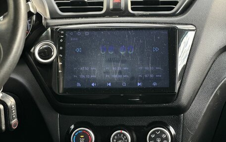 KIA Rio III рестайлинг, 2015 год, 840 000 рублей, 17 фотография