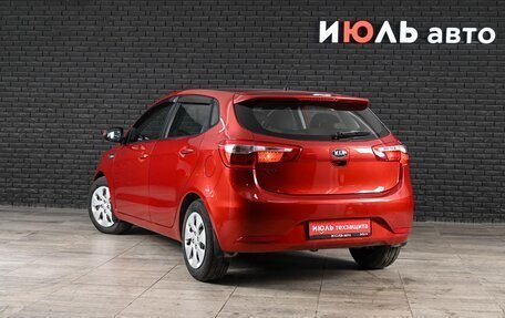KIA Rio III рестайлинг, 2013 год, 1 000 000 рублей, 6 фотография