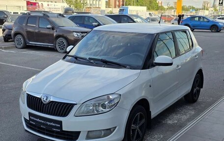 Skoda Fabia II, 2013 год, 530 000 рублей, 3 фотография