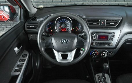 KIA Rio III рестайлинг, 2013 год, 1 000 000 рублей, 10 фотография