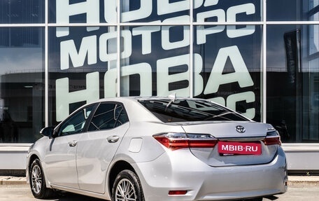 Toyota Corolla, 2018 год, 1 830 000 рублей, 2 фотография