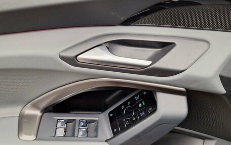Audi Q5, 2025 год, 6 600 000 рублей, 13 фотография
