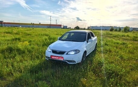 Daewoo Gentra II, 2015 год, 350 000 рублей, 1 фотография