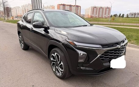 Chevrolet Trax, 2023 год, 1 800 000 рублей, 1 фотография