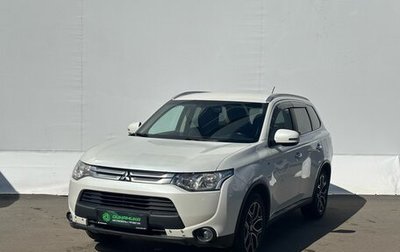 Mitsubishi Outlander III рестайлинг 3, 2014 год, 1 245 000 рублей, 1 фотография