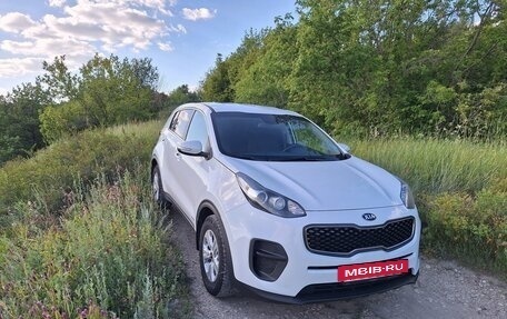 KIA Sportage IV рестайлинг, 2017 год, 2 030 000 рублей, 6 фотография