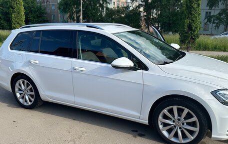 Volkswagen Golf VII, 2017 год, 2 000 000 рублей, 10 фотография