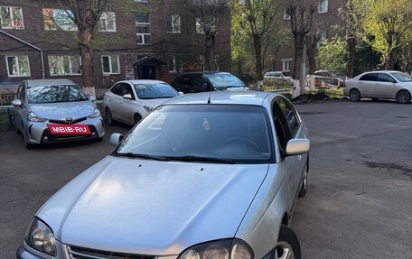 Toyota Avensis III рестайлинг, 1999 год, 280 000 рублей, 3 фотография