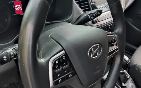 Hyundai Solaris II рестайлинг, 2017 год, 1 350 000 рублей, 7 фотография