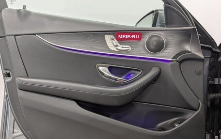 Mercedes-Benz E-Класс, 2018 год, 3 490 000 рублей, 20 фотография