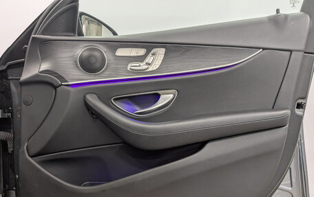 Mercedes-Benz E-Класс, 2018 год, 3 490 000 рублей, 27 фотография