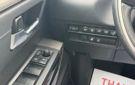 Toyota Sequoia, 2023 год, 11 124 792 рублей, 14 фотография