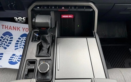 Toyota Sequoia, 2023 год, 11 124 792 рублей, 15 фотография