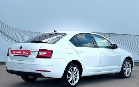 Skoda Octavia, 2018 год, 2 210 000 рублей, 9 фотография