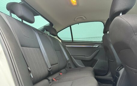 Skoda Octavia, 2018 год, 2 210 000 рублей, 17 фотография
