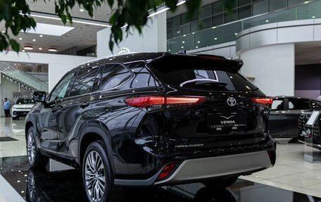 Toyota Highlander, 2026 год, 5 690 000 рублей, 5 фотография