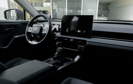 Toyota RAV4, 2026 год, 4 490 000 рублей, 15 фотография