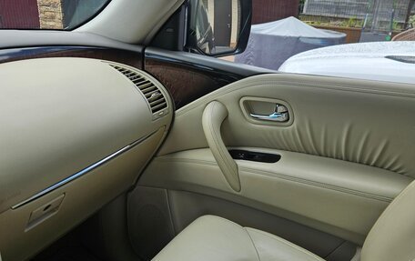 Infiniti QX56, 2012 год, 2 200 000 рублей, 19 фотография