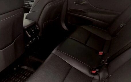 Lexus ES VII, 2019 год, 4 500 000 рублей, 15 фотография