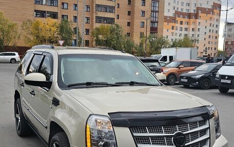 Cadillac Escalade III, 2012 год, 2 100 000 рублей, 5 фотография