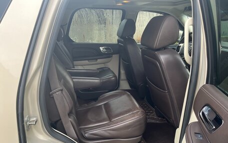 Cadillac Escalade III, 2012 год, 2 100 000 рублей, 9 фотография