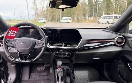 Chevrolet Trax, 2023 год, 1 800 000 рублей, 6 фотография