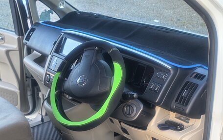 Nissan Serena III, 2007 год, 1 050 000 рублей, 11 фотография