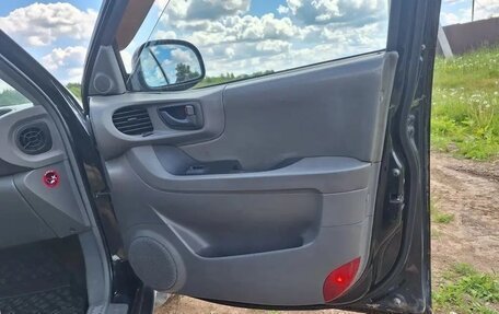 Hyundai Santa Fe III рестайлинг, 2002 год, 295 000 рублей, 24 фотография