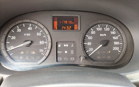Renault Logan I, 2011 год, 550 000 рублей, 7 фотография