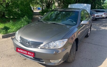 Toyota Camry V40, 2005 год, 1 500 000 рублей, 6 фотография