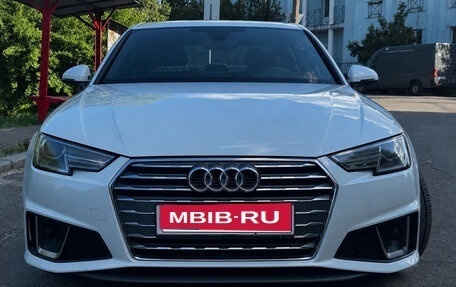Audi A4, 2018 год, 2 850 000 рублей, 1 фотография