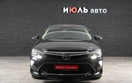 Toyota Camry, 2017 год, 2 390 000 рублей, 2 фотография