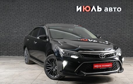 Toyota Camry, 2017 год, 2 390 000 рублей, 3 фотография
