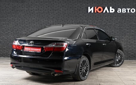 Toyota Camry, 2017 год, 2 390 000 рублей, 4 фотография