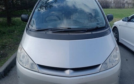 Toyota Estima III рестайлинг -2, 2002 год, 550 000 рублей, 3 фотография