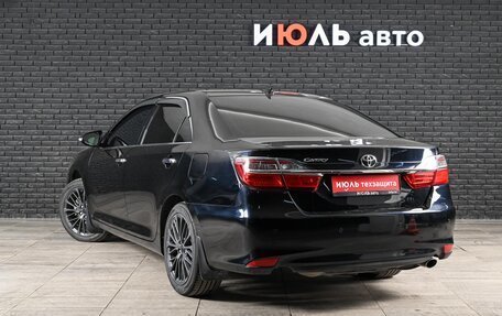 Toyota Camry, 2017 год, 2 390 000 рублей, 6 фотография
