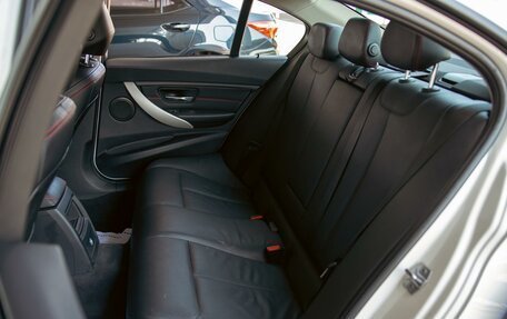 BMW 3 серия, 2017 год, 1 795 000 рублей, 17 фотография