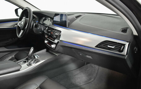 BMW 5 серия, 2020 год, 3 690 000 рублей, 13 фотография