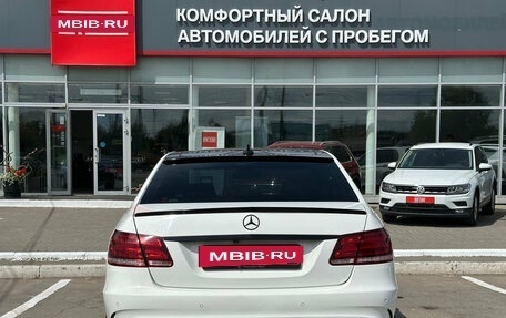 Mercedes-Benz E-Класс, 2015 год, 1 990 000 рублей, 5 фотография