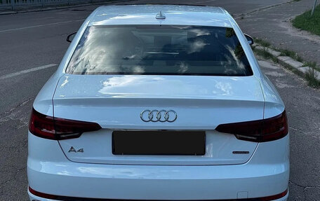 Audi A4, 2018 год, 2 850 000 рублей, 4 фотография